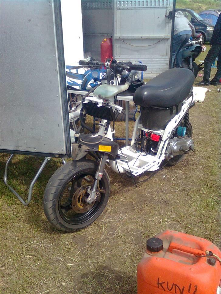 Piaggio Typhoon/Nrg LC (Solgt) billede 1