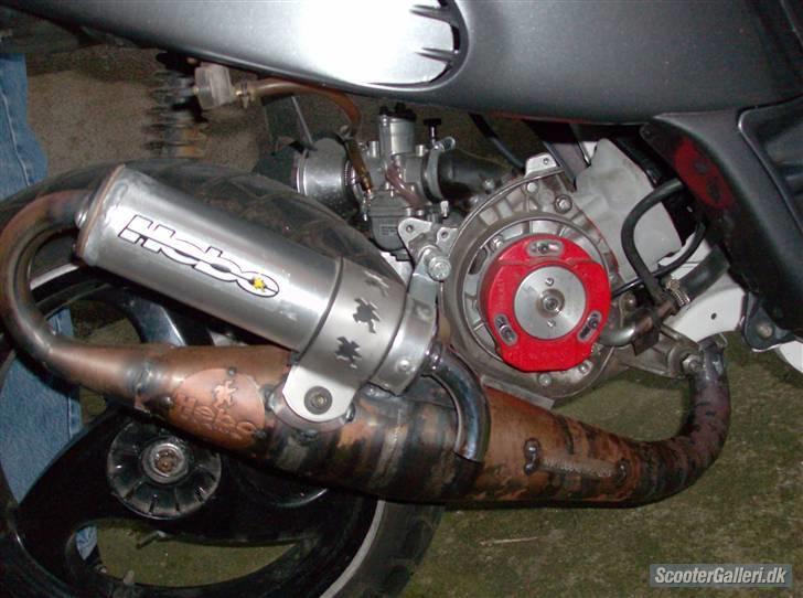 Piaggio Typhoon/Nrg LC (Solgt) - Billedet er KUN LÅNT af tidligere ejer. Der kommer ny billeder hurtigst muligt!!! billede 4