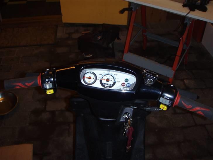 PGO Hot 50  TOTALT SKADET :( billede 11