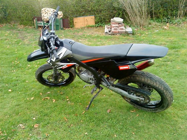 Derbi Senda sm 50 (SOLGT) billede 3