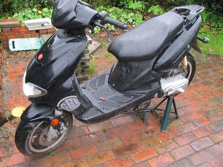 {{currentPhoto.altText}} billede {{currentPhoto.number}}