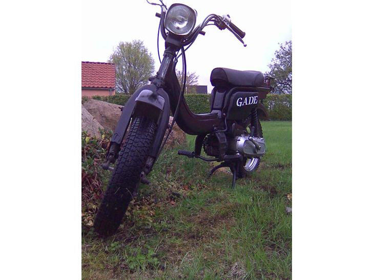 {{currentPhoto.altText}} billede {{currentPhoto.number}}