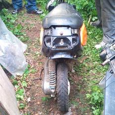 Yamaha jog space solgt  