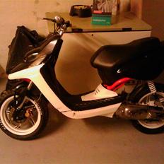 Yamaha Bws Ng (smuttet)