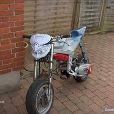 Suzuki Street Magic (VÆK)