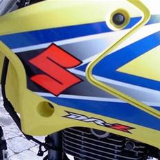 Suzuki DR-Z 125