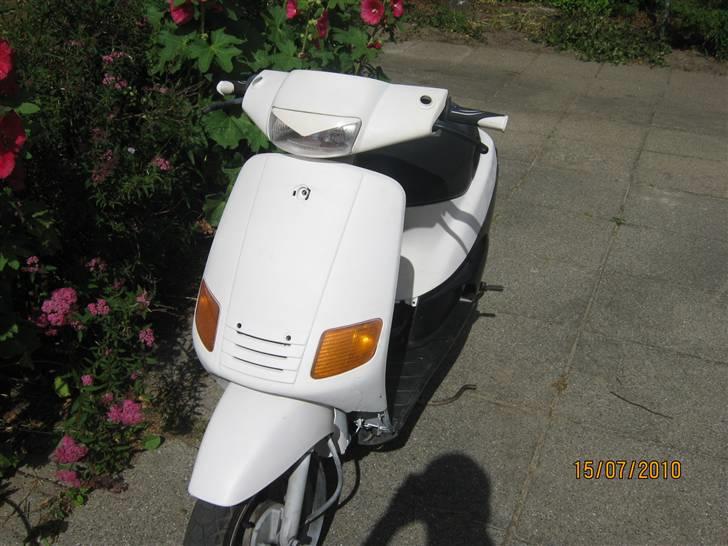 Piaggio Zip gl BYTTET - Der er lidt ridser men det bliver fixet := billede 1