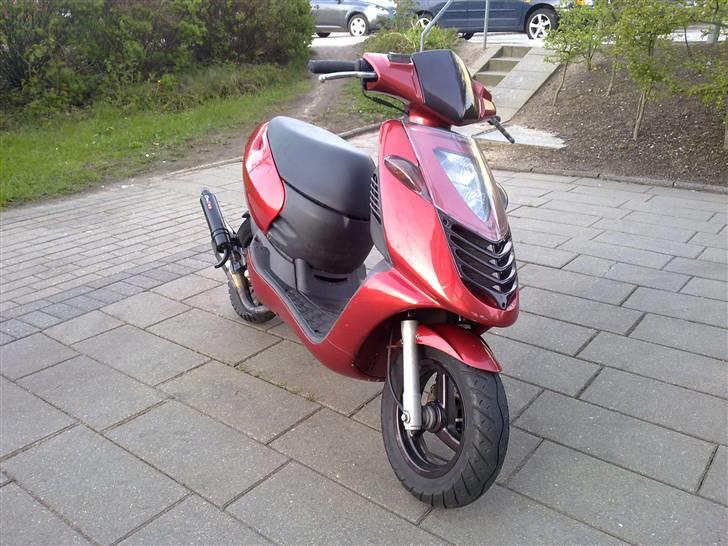 Aprilia sonic lc  candy rød billede 19
