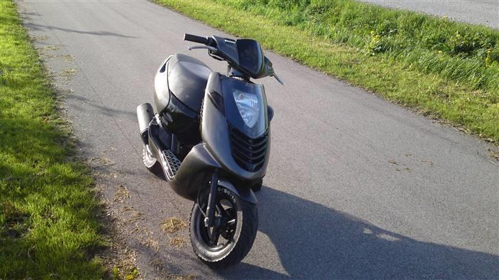 Aprilia Sonic - Mona Lisa billede 1