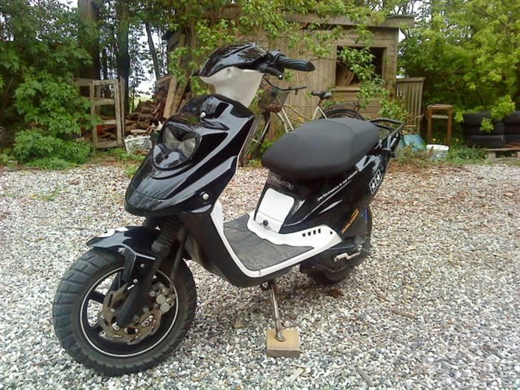 PGO Hot 50  billede 1