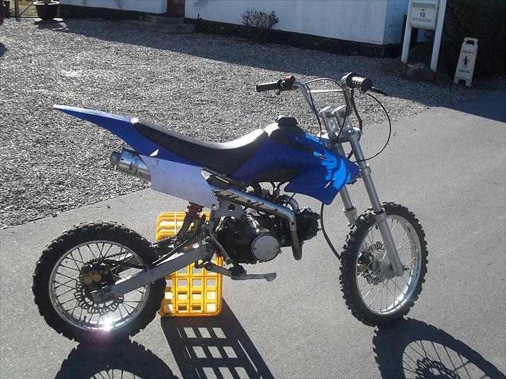 MiniBike 125cc Dirtbike (Solgt) billede 1