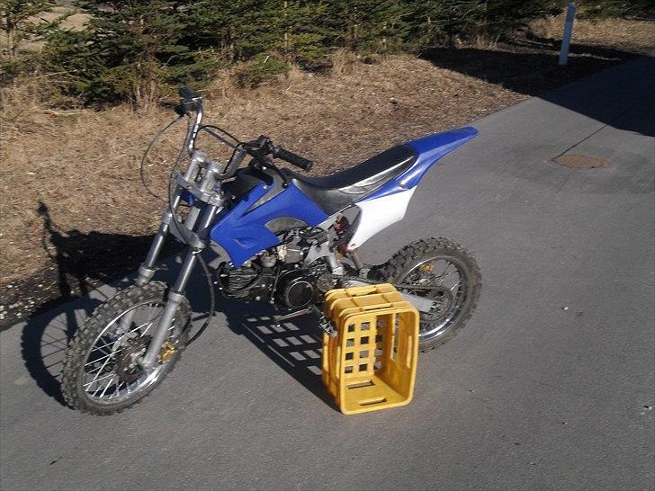MiniBike 125cc Dirtbike (Solgt) billede 3