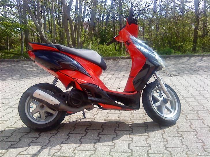Yamaha jog r (byttet) billede 3