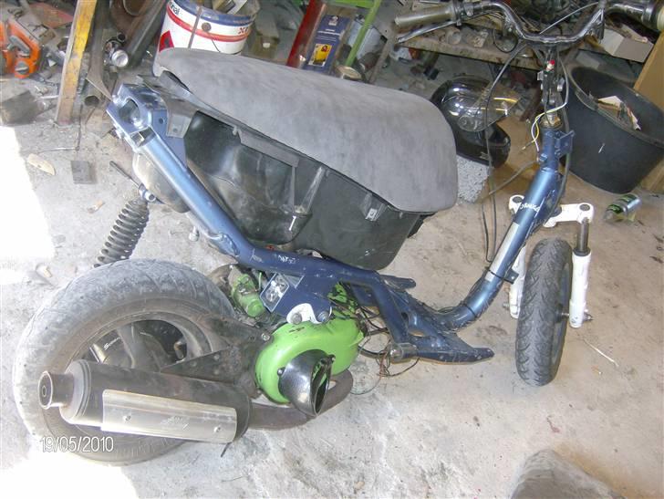 Aprilia Sonic .:Taget i dele:. billede 2