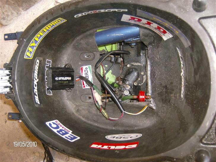 Aprilia Sonic .:Taget i dele:. billede 4