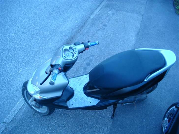 Yamaha Jog R (VÆK) billede 5