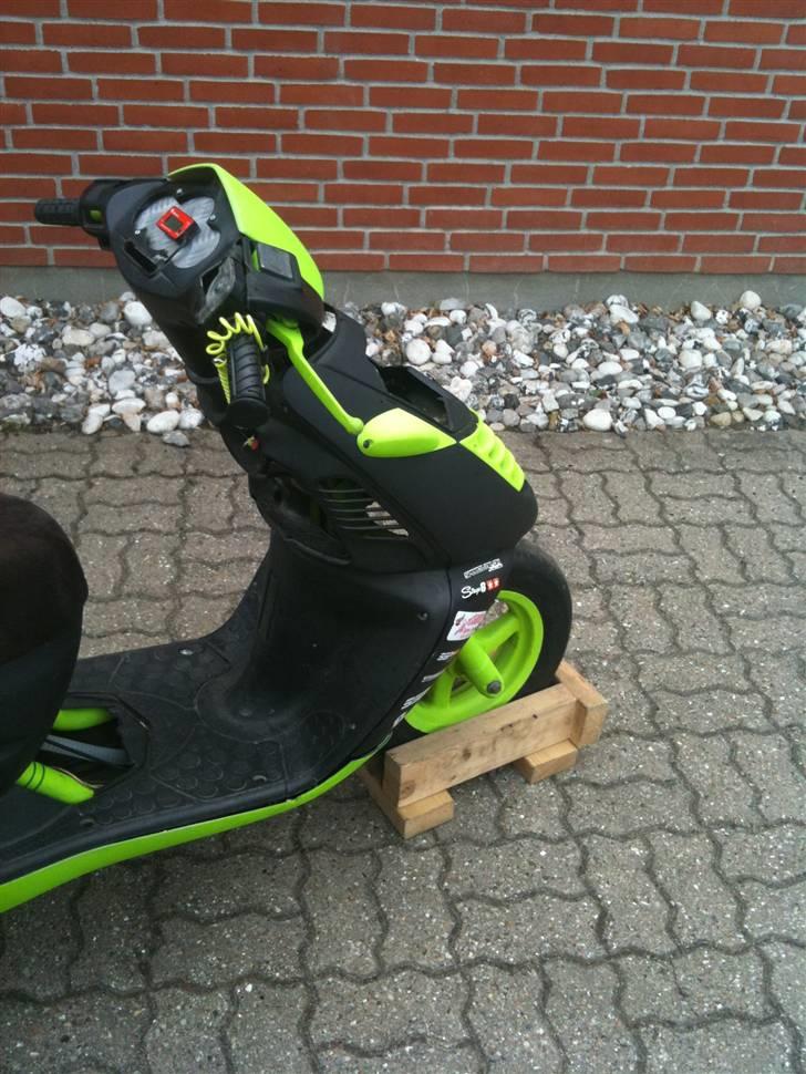 Aprilia sonic team cross SOLGT  billede 3