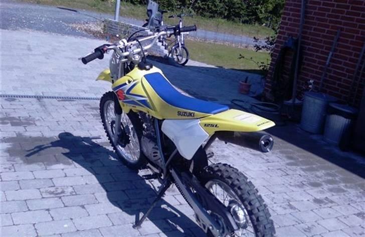 Suzuki DR-Z 125 billede 1