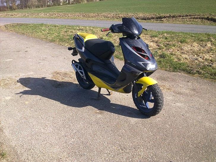 Aprilia Sr50 Ditech LC DD billede 3