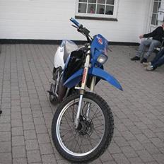 Suzuki Rmx