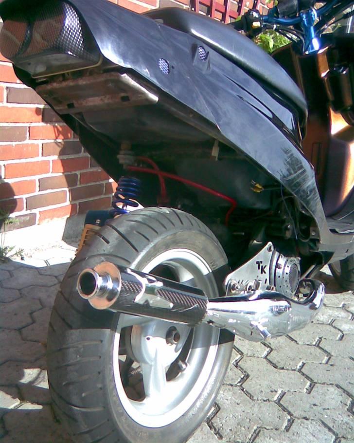 PGO Evo Tornado "fortid" - Ridser på sideskjoldet efter ASW :S billede 18