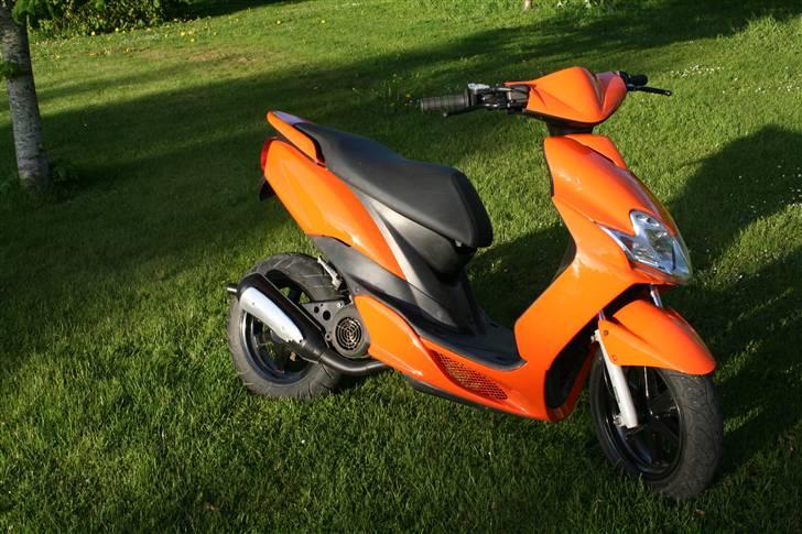 Yamaha Jog R SOLGT 9500 billede 3