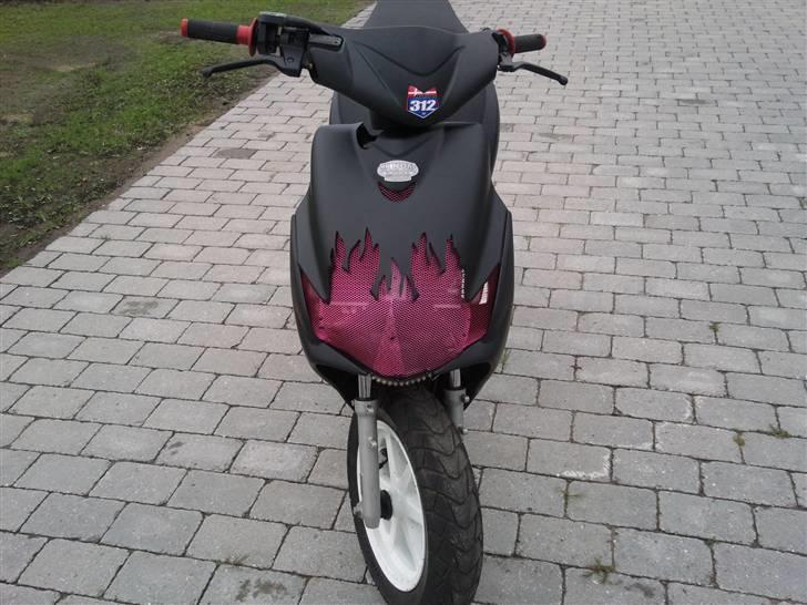 Yamaha jog r solgt  billede 2