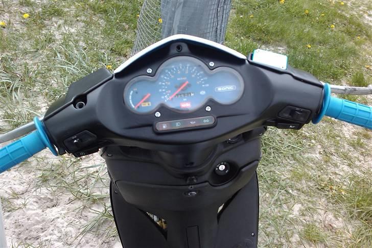 Aprilia Sonic Sr50 (Solgt) billede 5