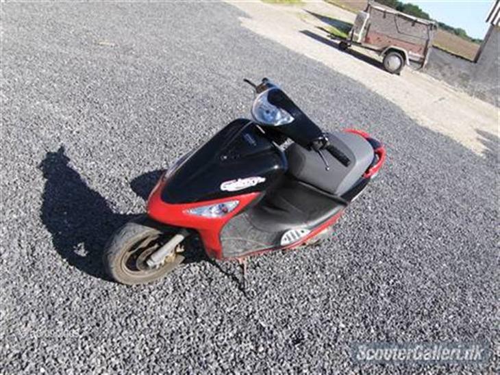 {{currentPhoto.altText}} billede {{currentPhoto.number}}