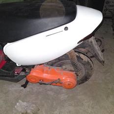 Aprilia sonic efter TILSALG