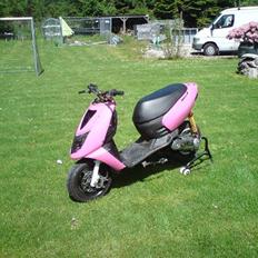 Aprilia sonic splitt/solgt i dele