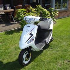 PGO White Magic Solgt