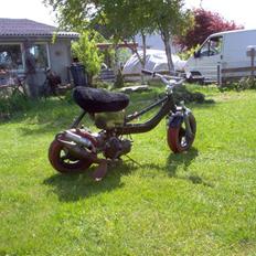 Aprilia FZ 70ccm tilsalg