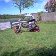 Aprilia FZ 70ccm tilsalg