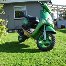 Yamaha Neos (Det Grønne Lyn) 