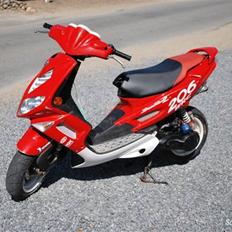 Peugeot speedfight 2 solgt