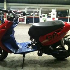 Aprilia Sonic /Neos- Ac ~ SOLGT