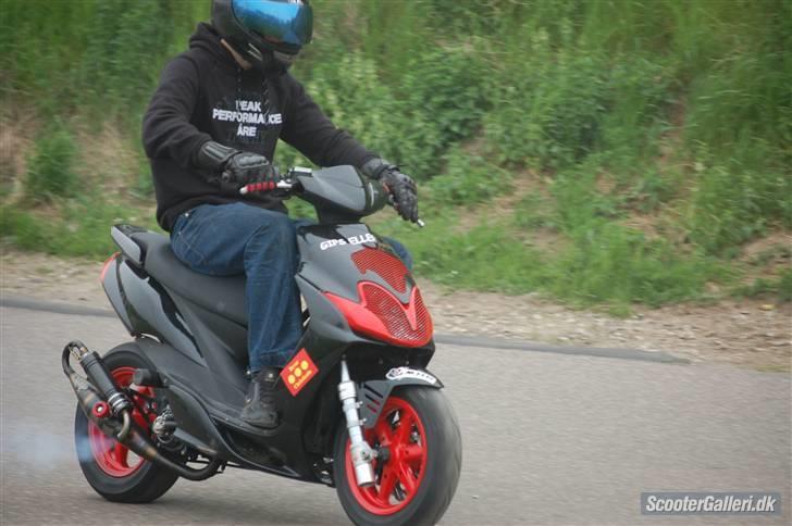 Yamaha Jog RR TIL SALG  billede 1