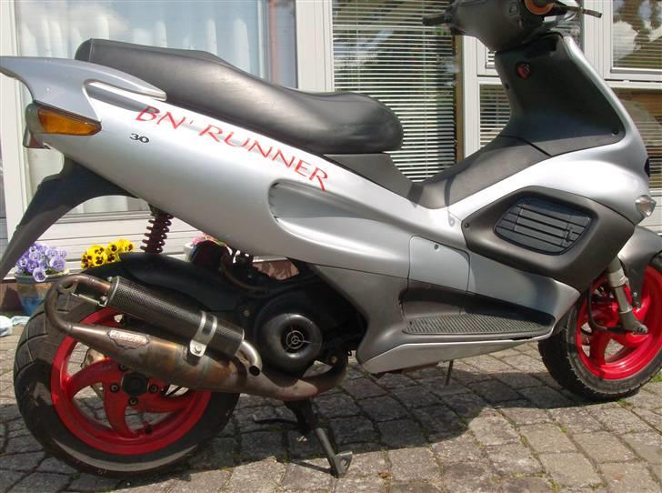 Aprilia rally billede 11