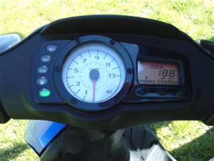 Piaggio NRG Sport (AC)  (SOLGT) billede 3
