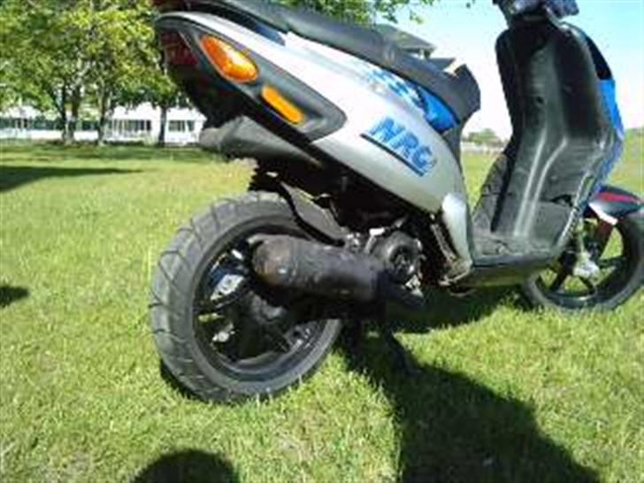 Piaggio NRG Sport (AC)  (SOLGT) billede 4