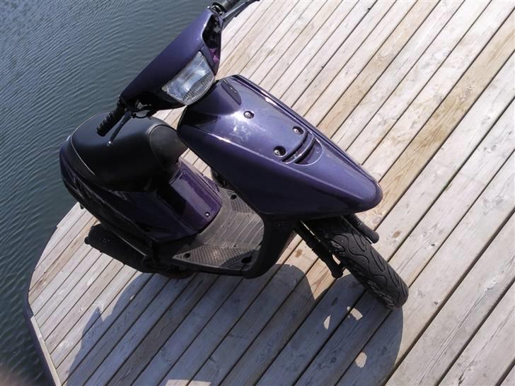 Yamaha jog as Under Kniven! billede 4