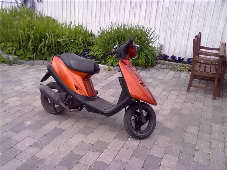 Yamaha jog (SOLGT) billede 5