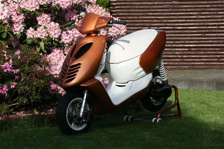 Aprilia Sonic LC TS billede 1