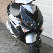 Peugeot speedfight 2 TILSALG