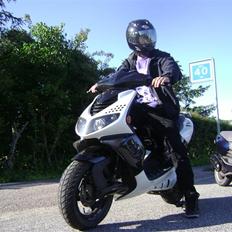 Peugeot Speedfight 2 "(SOLGT!)"