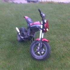 Suzuki Street Magic  solgt