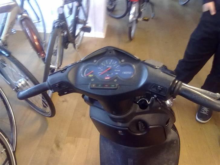 Aprilia Sonic Solgt billede 7