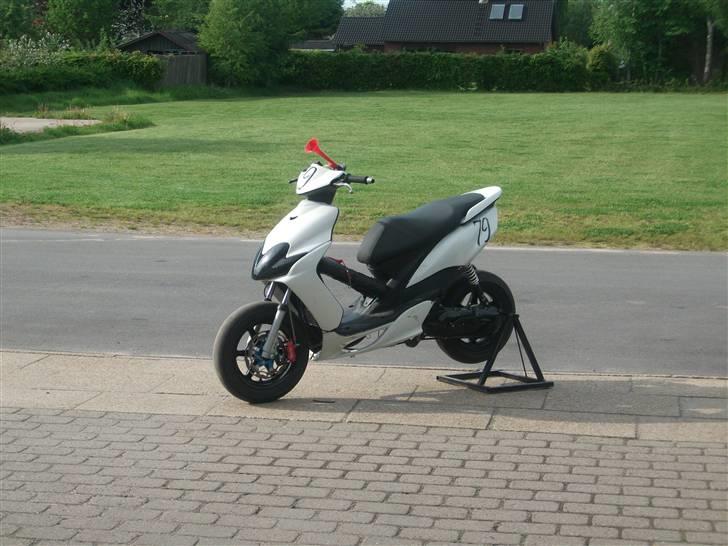 Yamaha jog r ts solgt billede 3