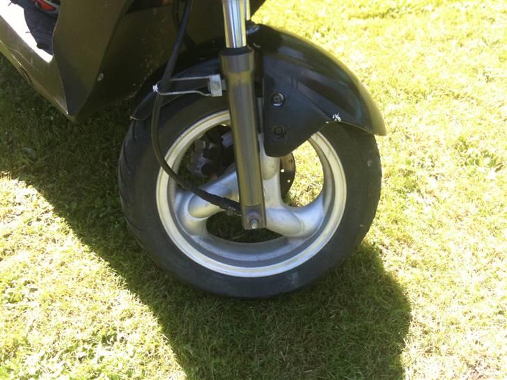 Kymco Agility Sport 50 Byttet billede 10